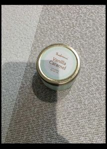 Vanilla Caramel Scented Candle