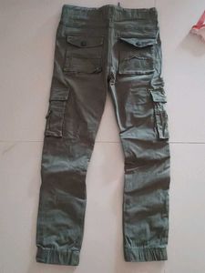 Men's Olive Cargo Pants.9-10 years old boys pant
