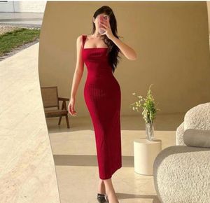 Elegant Red Bodycon Midi Dress
