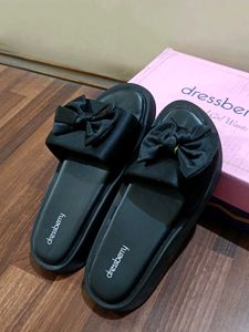 Dressberry Black Bow Slides