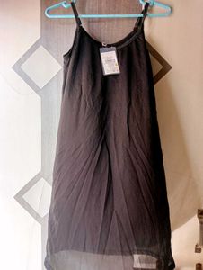 New Chic Black Midi Dress