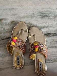 sunny sandles