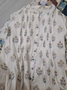 Chic White Floral Print Kurta
