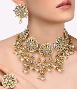 145. Zaveri Pearls Kundan Set