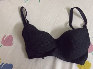 Elegant Black Lace Padded Bra