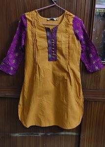 Women's Short Kurti