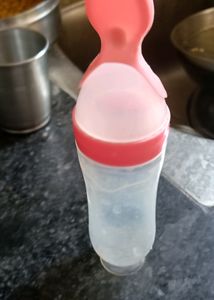 Infant Squzy Food.
