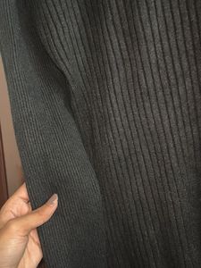 Black Ribbed Knit Top