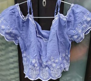 Cold Shoulder Crop Top - L Size