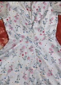Chic Floral Print Dress