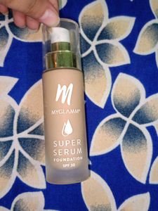 MyGlamm Super Serum Foundation