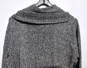😎Calvin Klein Women's Sweater😎