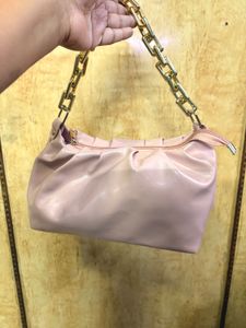 Chic Shoulder Bag with Gold Chain