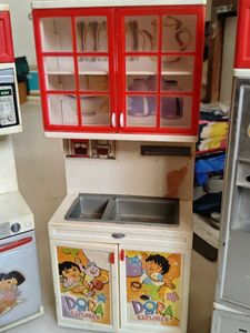 Dora the Explorer Toy Kitchen Set