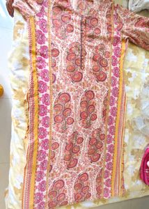 Vibrant Paisley Print Kurta