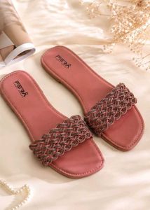 Combo of 2 Flat Sandals 🖤🩷