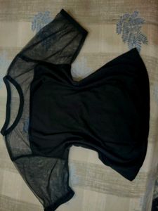Chic Black Mesh Sleeve crop top