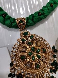 Neck Piece And Earrings Set