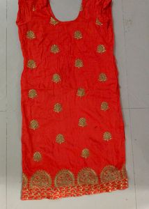 Gaajri Kurta
