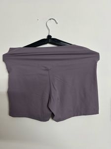 MOVING PEACH High Waist Shorts