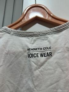 Kenneth Cole White T-Shirt Bust- 36