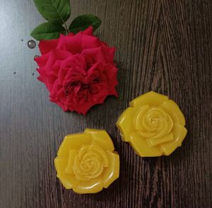 Milk And Saffron Soap 🧼