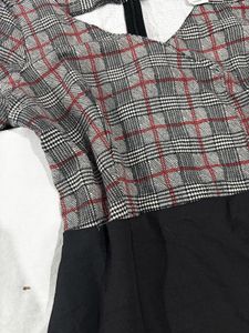 Chic Plaid &amp; Black Midi Dress