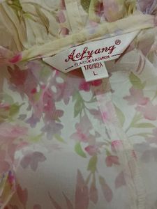 Floral Print Ruffle Blouse
