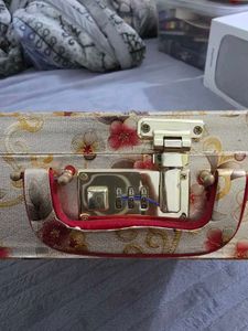 Vintage Bangle Storage Box