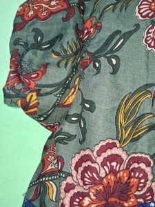 Vibrant Floral Print Tunic Top 3XL