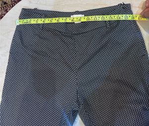 H&amp;M Patterned Cropped Pants