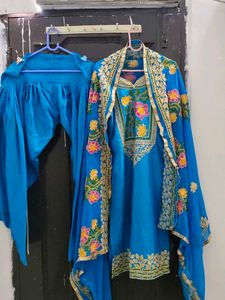 Embroidered punjabi salwar suit with dupatta