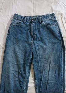 high-waisted relaxed mom jeans