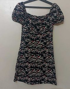 Sera Black Dress
