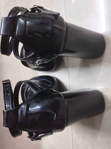 Black Patent Mary Jane Style Heels