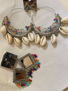 pack of 2 earrings