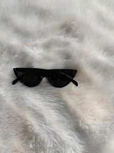 Chic Cat-Eye Sunglasses