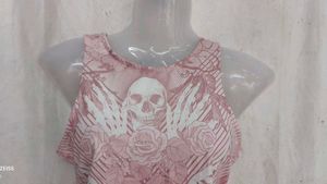 Pink Skull Graphic Crop Top