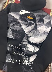Graphic Print Sweatshirt
