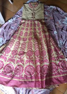 Beautiful Embroidered Lehenga Choli