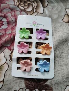 🔥SET OF 6🔥Cute Flower Hair Clips &amp; Accessories