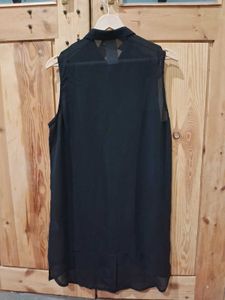 Chic Sleeveless Black Sheer Blouse