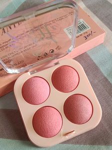 Color Strokes Baked Matte Blush Palette