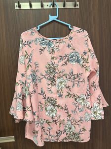 Floral Print Flared Sleeve Top