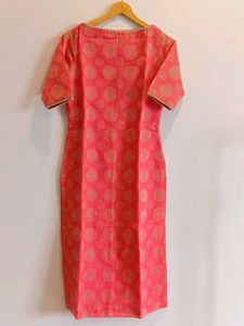 Elegant Pink Polka Dot Kurta