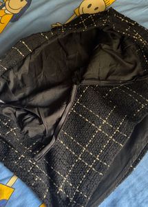 Chic Tweed Mini Skirt | High waist