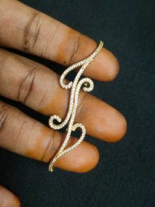 New Unused Modern Czs Ring