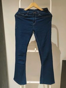 *FREE* White t-shirt with Classic Blue Flare Jeans