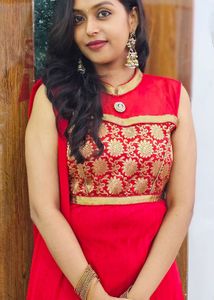 Elegant Red Kurta Set