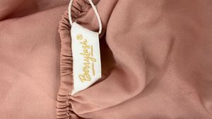 Berrylush Women Rose Solid Styled Back Fit